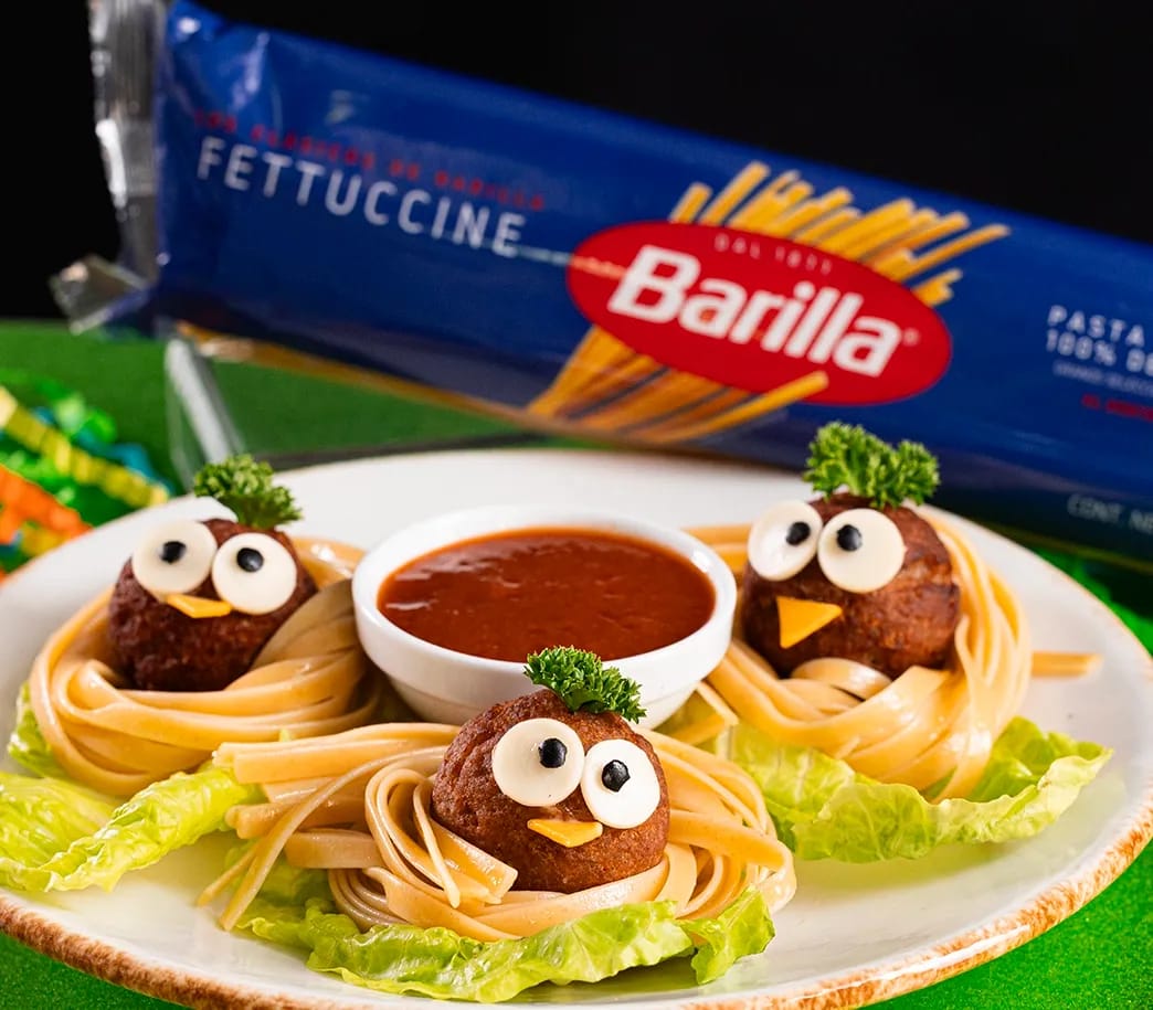 Nidos de Pájaro con Albóndigas Divertidas
